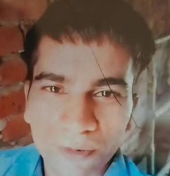 करवा चौथ पर उजड़ा सुहाग, सड़क हादसे में घायल युवक की इलाज के दौरान मौत पत्नी और दो मासूम बच्चों का रो-रोकर बुरा हाल, परिवार में मचा कोहराम