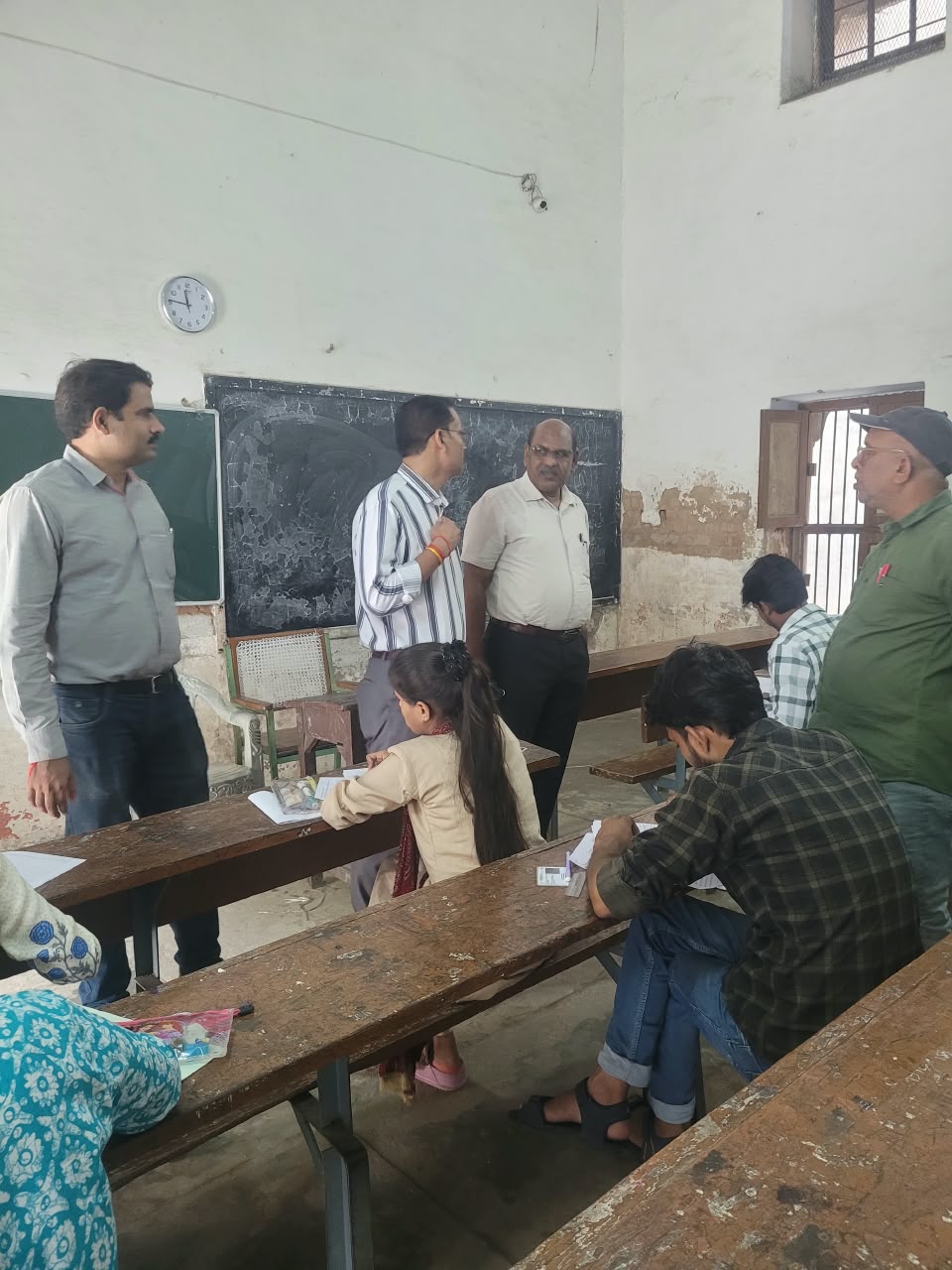 डीएलएड द्वितीय सेमेस्टर की परीक्षा शांतिपूर्ण संपन्न, 89.27 प्रतिशत रही सर्वाधिक उपस्थिति प्रदेश के 213 केंद्रों पर 74,500 परीक्षार्थी हुए शामिल, अधिकारियों ने परीक्षा केंद्रों का किया निरीक्षण