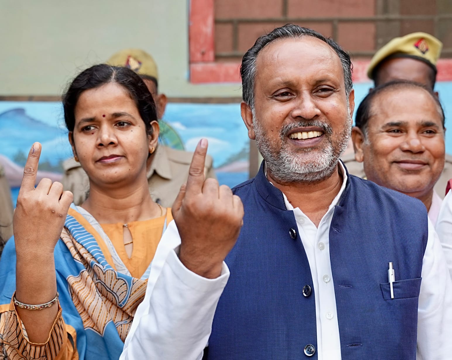 भाजपा की साजिशों के बावजूद बेरोजगारी, महंगाई जैसे मुद्दों पर हुआ मतदान: डॉ मानसिंह यादव