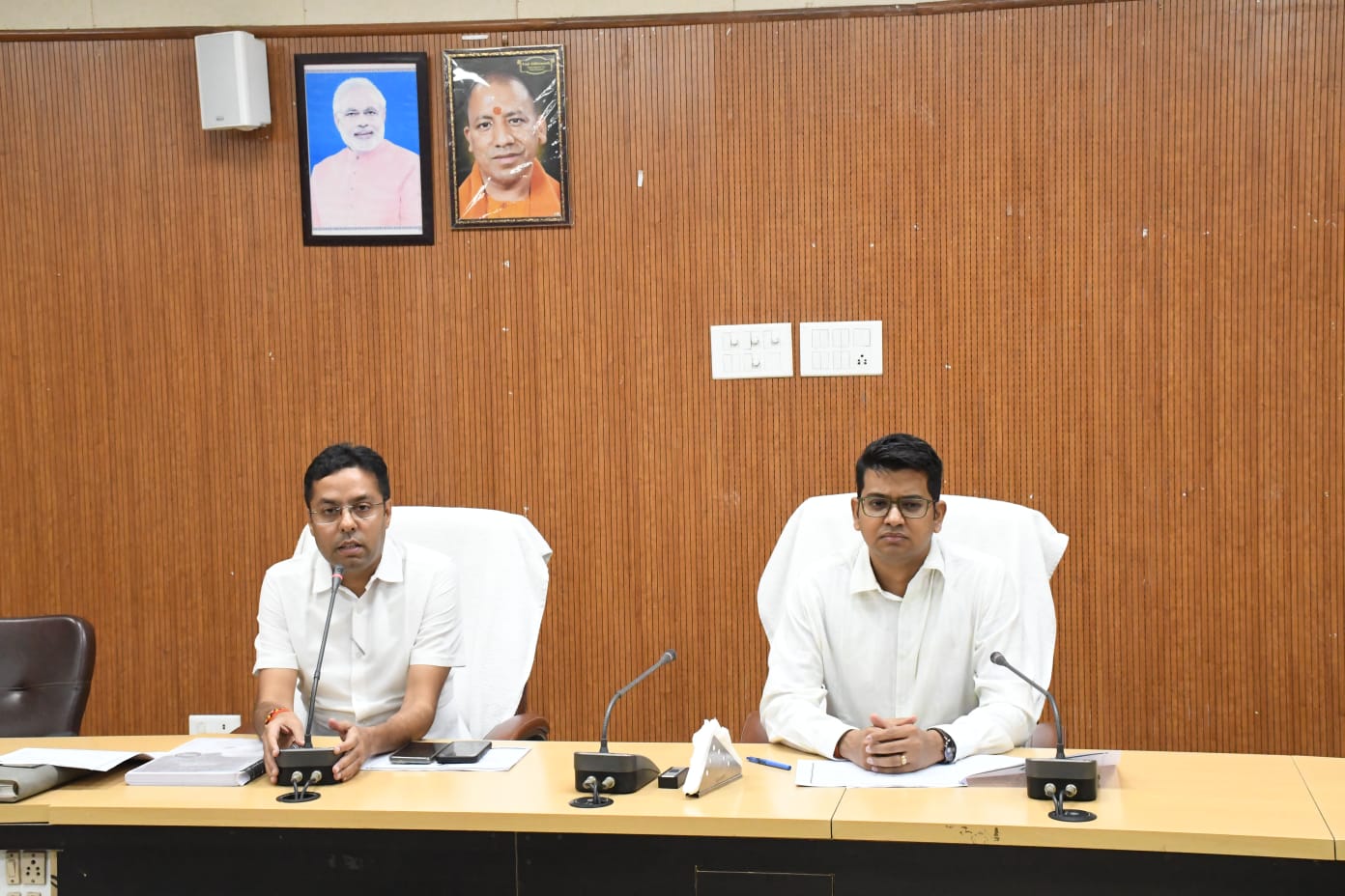 सीसीटीवी कैमरों की निगरानी में संपन्न होगी पूरी प्रक्रिया, राजनीतिक दलों के प्रतिनिधियों की मौजूदगी अनिवार्य
