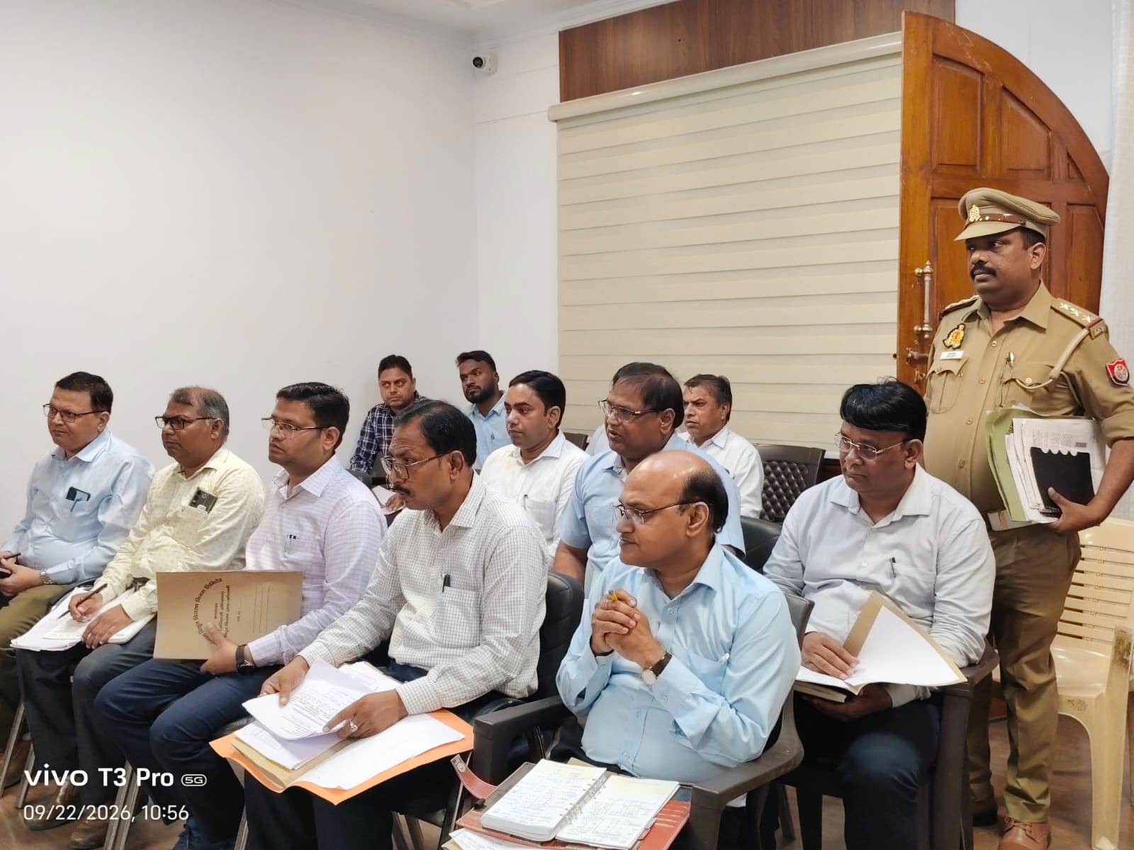 जिलाधिकारी ने की जिला सड़क सुरक्षा समिति की बैठक, सड़क दुर्घटनाओं की रोकथाम के लिए प्रभावी कार्यवाही के दिए निर्देश
