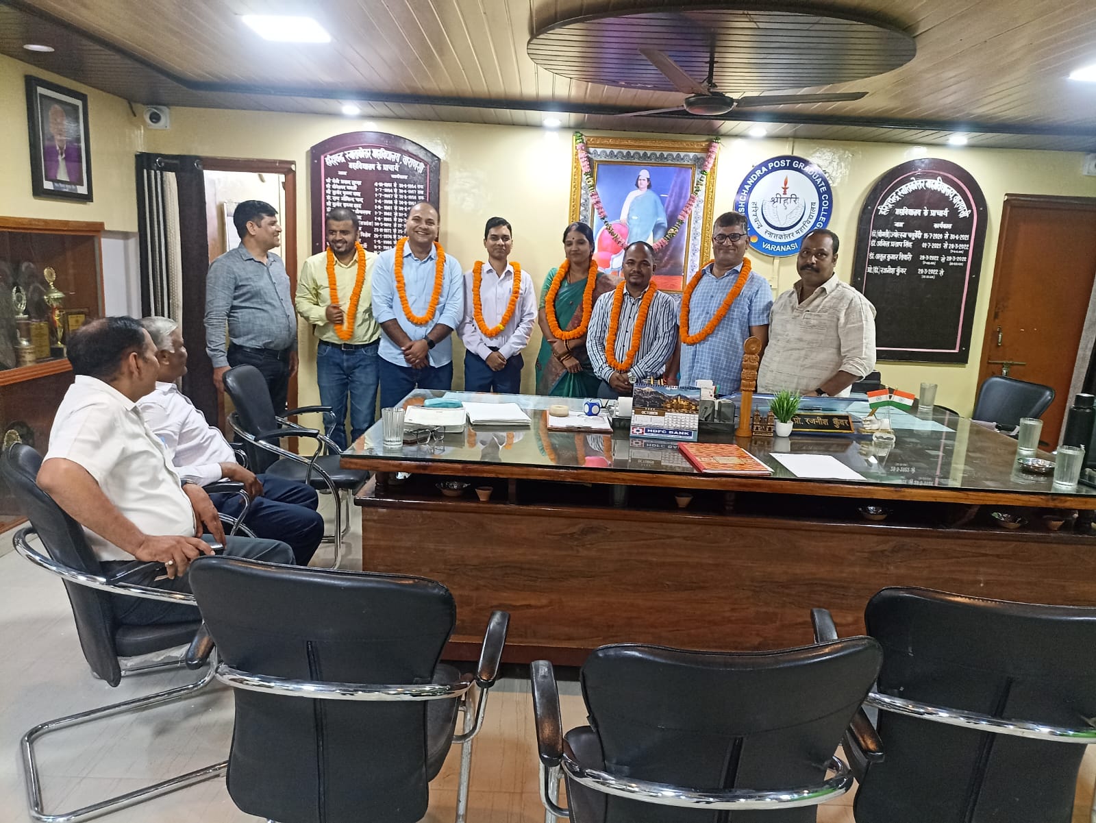 हरिश्चंद्र स्नातकोत्तर महाविद्यालय शिक्षक संघ के नए पदाधिकारियों का निर्विरोध निर्वाचन