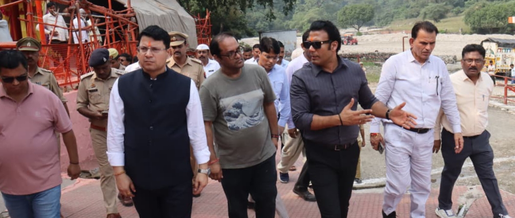 मंडलायुक्त एवं जिलाधिकारी ने मां शाकंभरी देवी मेला की व्यवस्थाओं का लिया जाएजा  मेले में आने वाले भक्तों को मिले बेहतरीन सुविधाएं, जाए अच्छा संदेश:डॉक्टर रूपेश कुमार