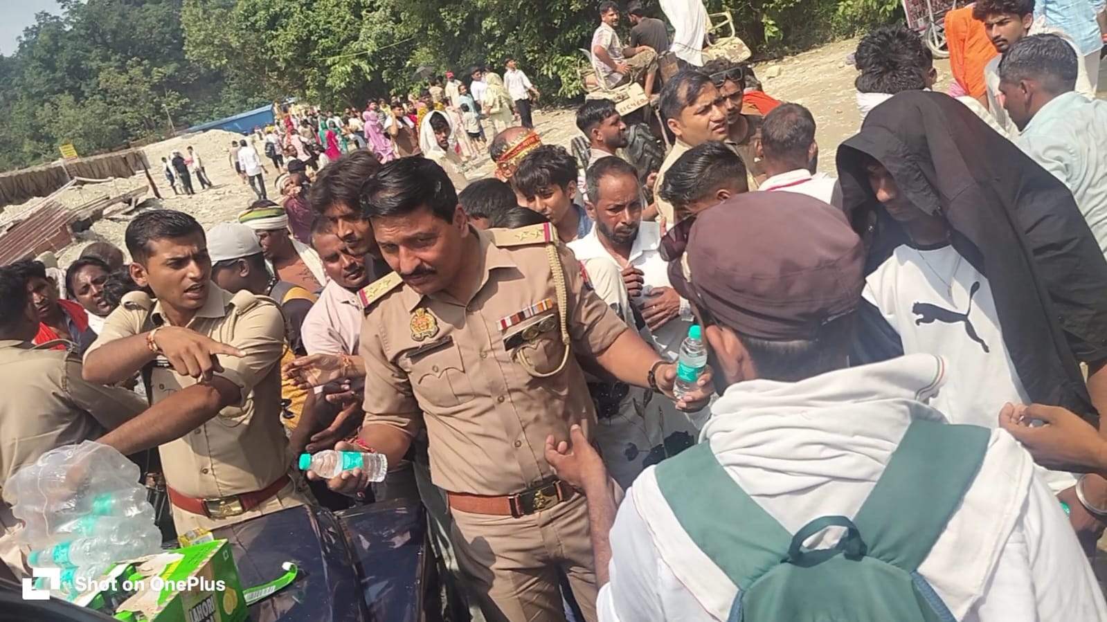 माता शाकुंभरी देवी झंडा मेले में उमड़ा आस्था का सैलाब,