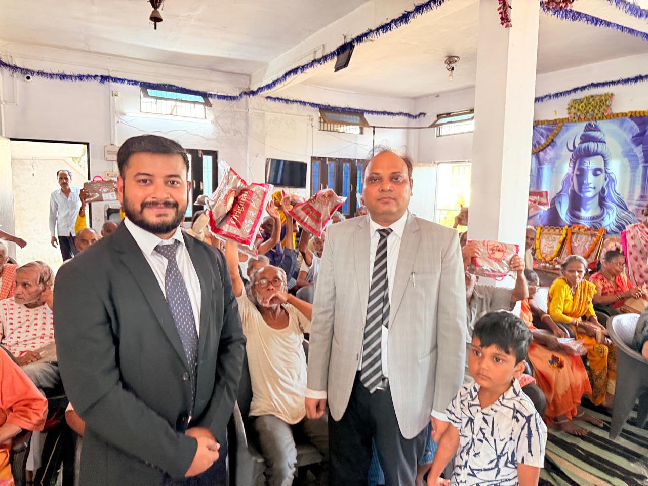 अर्न्तराष्ट्रीय वरिष्ठ नागरिक दिवस के अवसर पर वृद्धाश्रम में जागरूकता शिविर का आयोजन