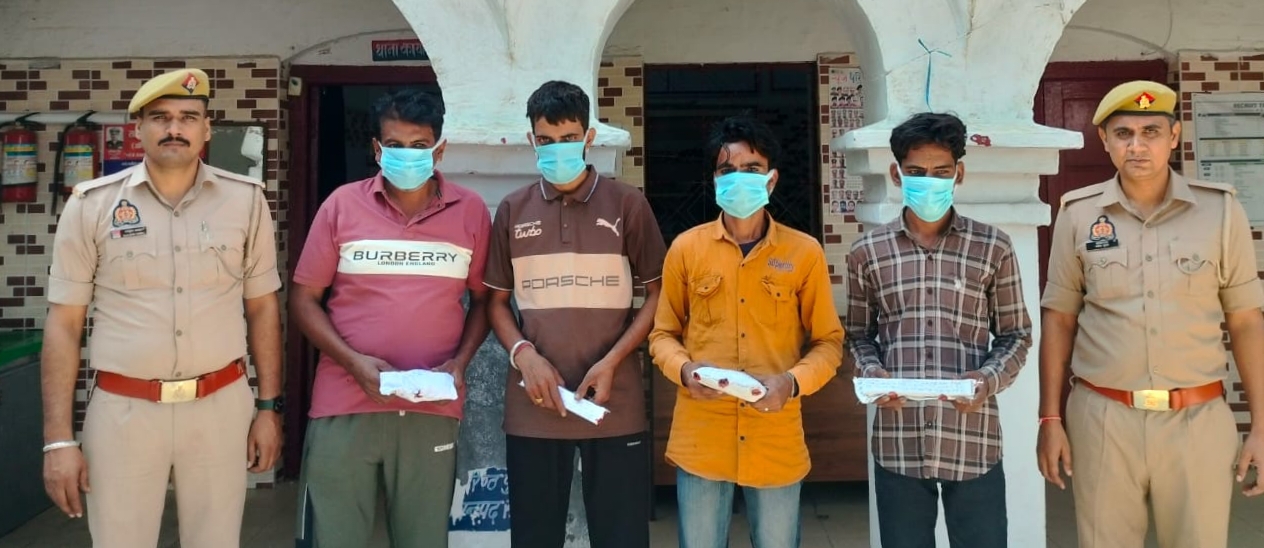 चिलकाना पुलिस ने 6 जुआरियों को गिरफ्तार कर 3,540 रुपये और ताश की दो गड्डियां को न्यायालय में किया पेश