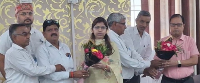 नवागत एसडीएम व तहसीलदार का बार एसोसिएशन ने किया स्वागत