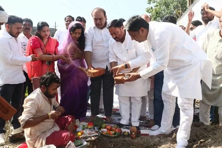 गांधी कॉलोनी से पचेंडा रोड बाईपास तक बनने वाले नाले का कैबिनेट मंत्री अनिल कुमार ने किया भूमिपूजन विकास कार्यों को आगे बढ़ाना सरकार की प्राथमिकता