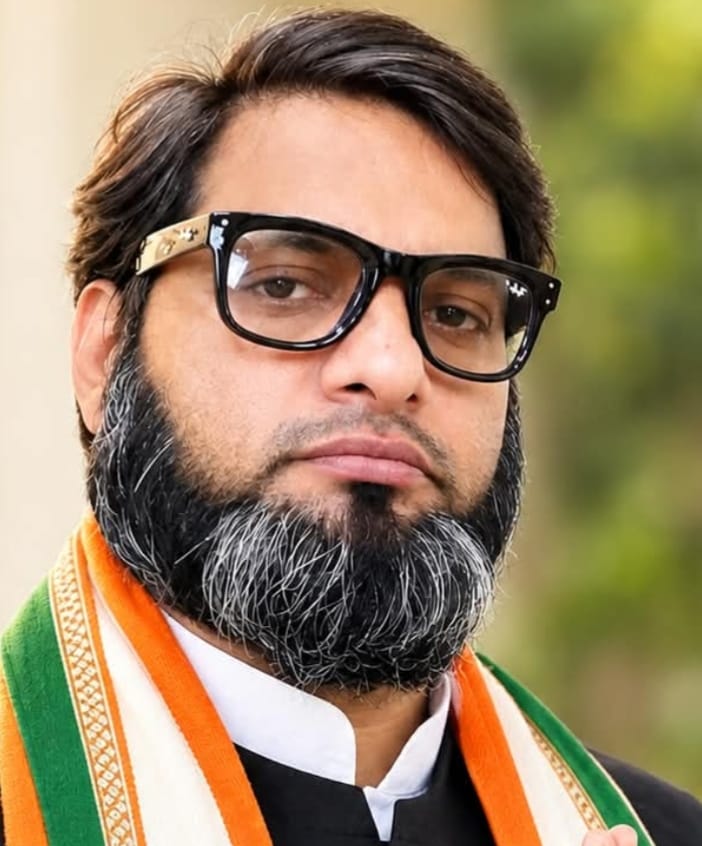 मिशन 2027: विकास और जनसेवा के संकल्प के साथ डुमरियागंज में जनाधार मजबूत करेगी परचम पार्टी  चौधरी अब्दुल हन्नान ने दिया 'खुशहाल डुमरियागंज, मजबूत अभियान' का नारा, गांव-गांव पहुंचेगी पार्टी की विचारधारा