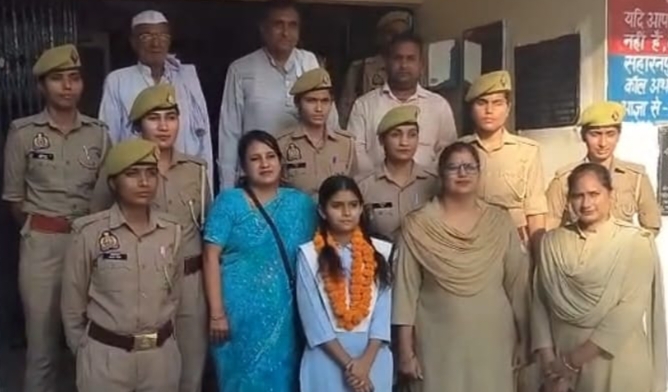 मिशन शक्ति 6.0 के अंतर्गत मोन्ट फोर्ट स्कूल गागलहेड़ी की छात्रा कशिश चौधरी बनीं एक दिन की थाना प्रभारी महिला सशक्तिकरण की दिशा में गागलहेडी पुलिस की एक प्रेरणादायक पहल
