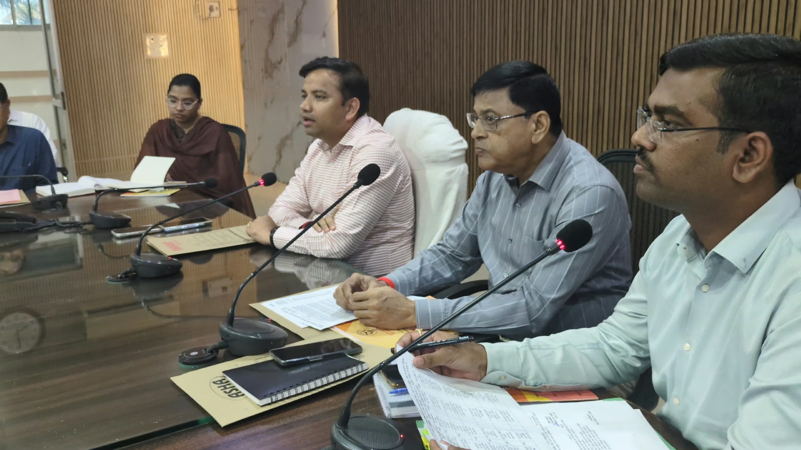पीईटी-2026 परीक्षा को लेकर जनपद में तैयारियां पूर्ण, 13 परीक्षा केंद्रों पर 33,984 अभ्यर्थी होंगे शामिल