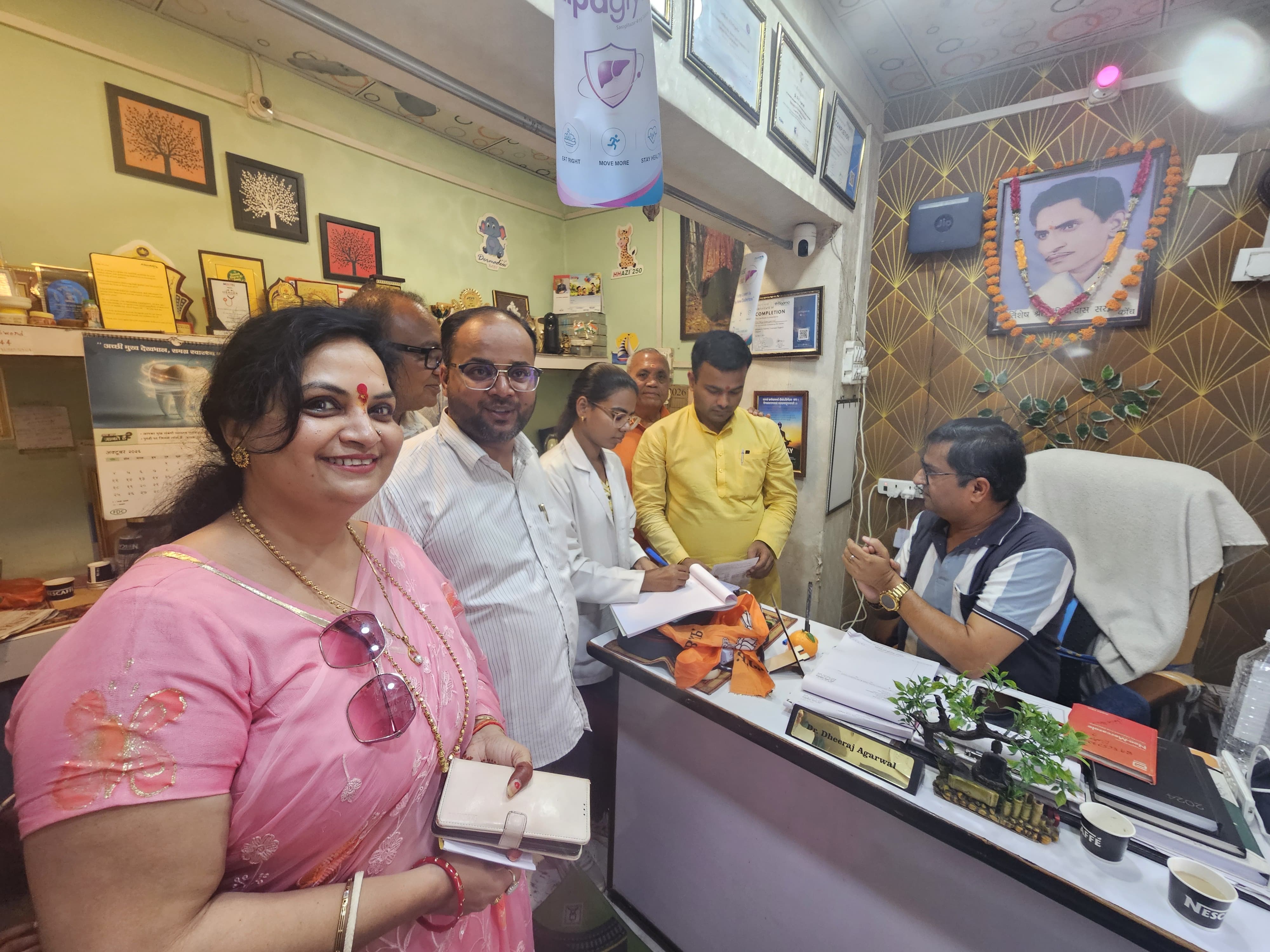 सेवा संकल्प अभियान: गांधी-शास्त्री जयंती पर 350 लोगों ने उठाया लाभ शिवा क्लीनिक में लगा विशाल स्वास्थ्य शिविर,