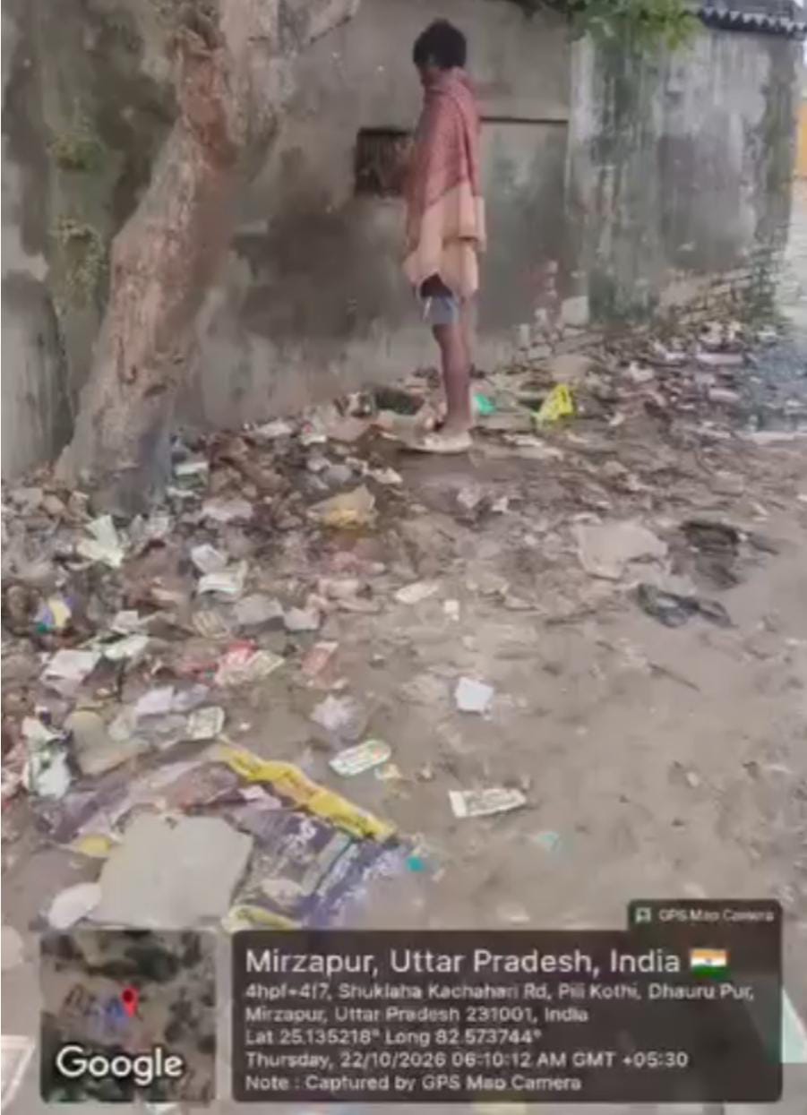 अवैध तरीके से बिक रहा हैं शराब, दीवार की खिड़की से चल रहा कारोबार