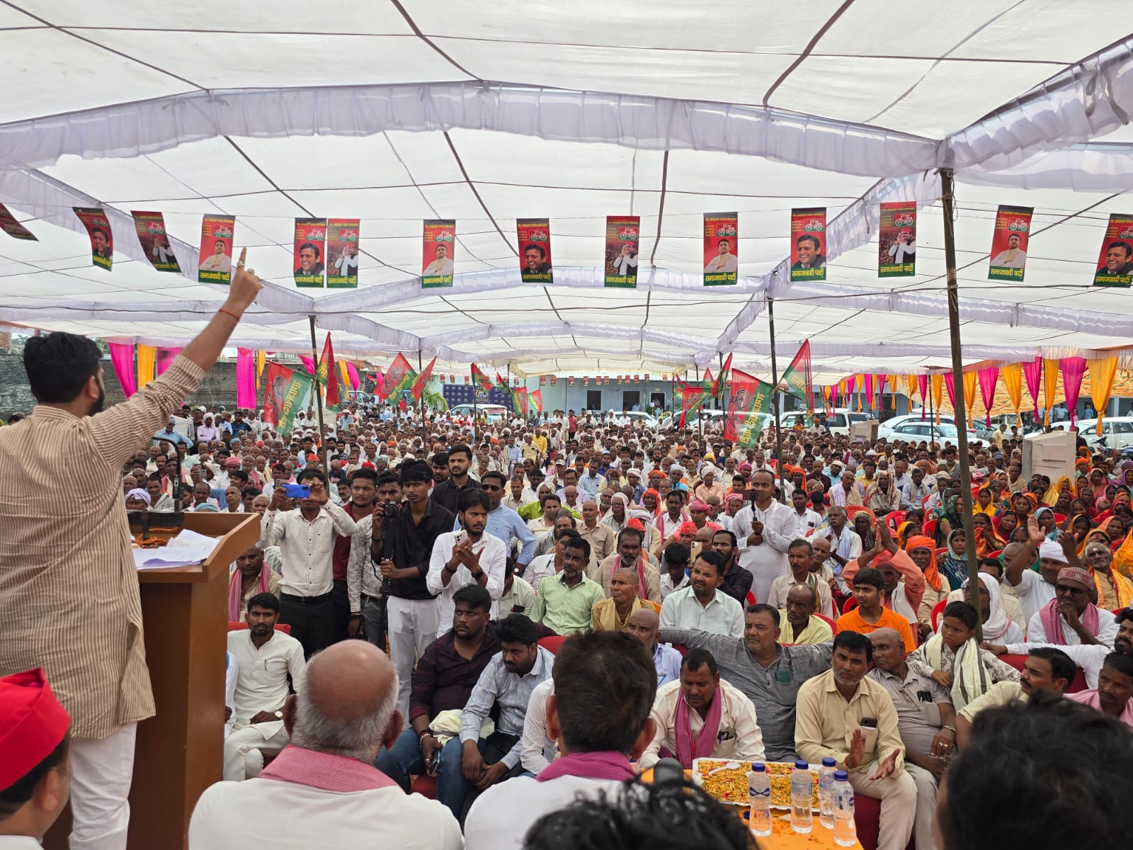 कुशवाहा PDA जन पंचायत में उमड़ा जनसैलाब, खड्डा में दिखी PDA की ताकत  खड्डा में पांच हजार लोगों की मौजूदगी ने दिया एकजुटता का संदेश