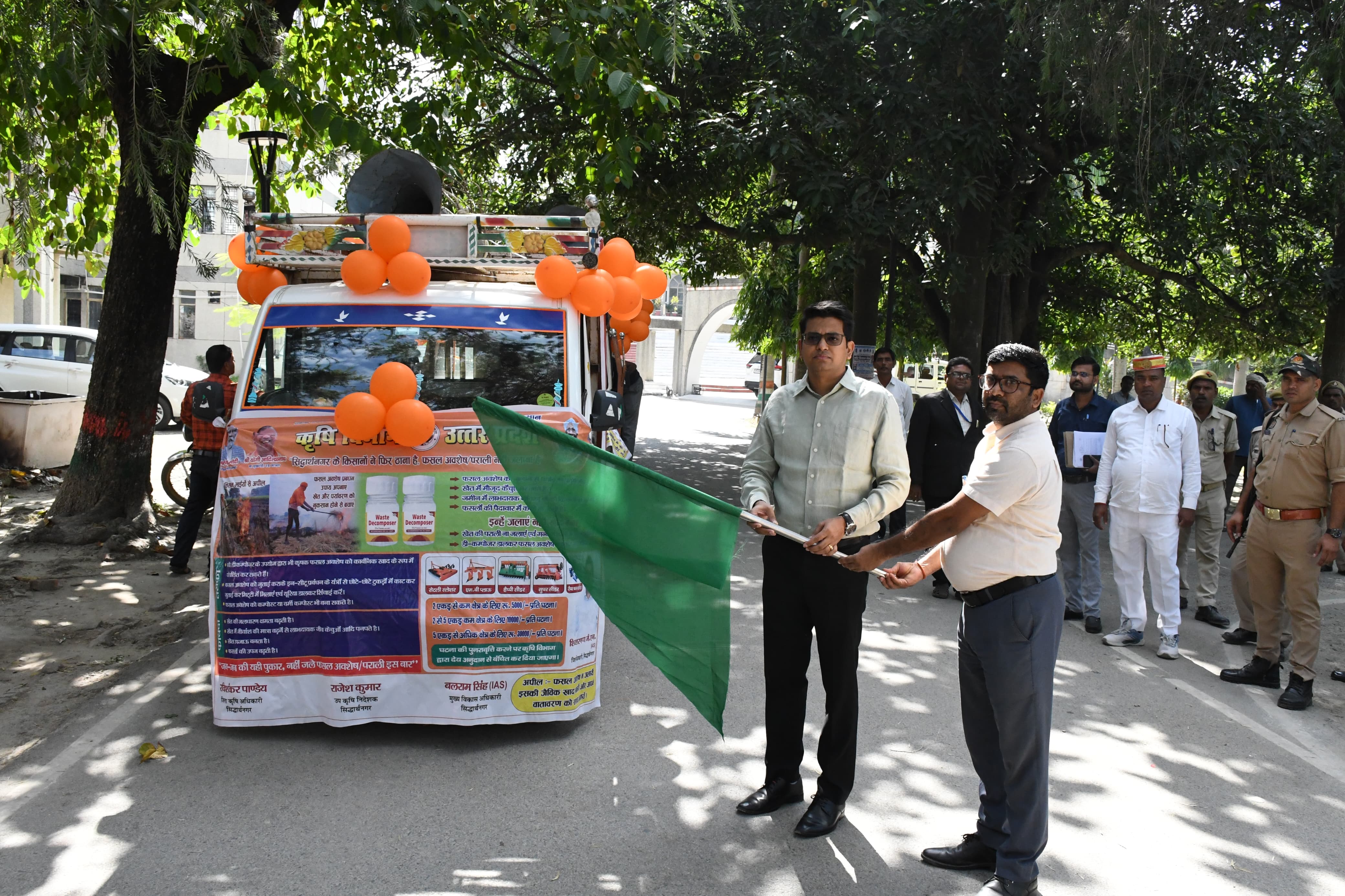 पराली प्रबंधन व जागरूकता के लिए प्रचार वाहन रवाना, अवशेष जलाने पर लगेगा भारी जुर्माना