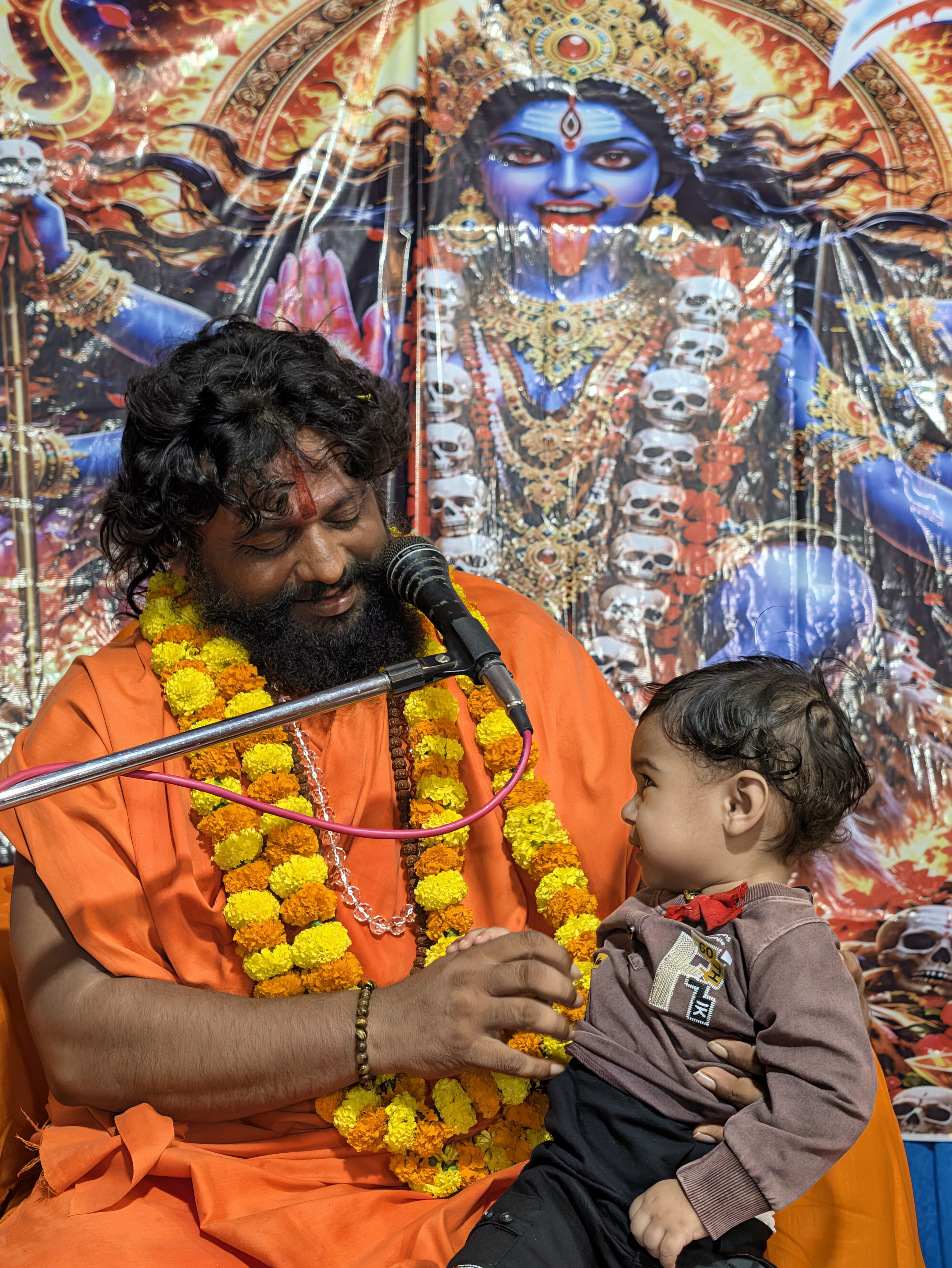जसरा में गूंजा ब्रह्मदेव का जयकारा, दो दिवसीय दिव्य दरबार में उमड़ा जनसैलाब