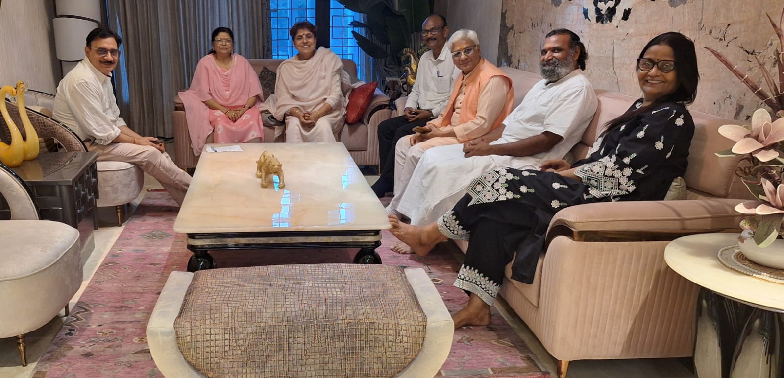 आर्ट ऑफ लिविंग की जिला विकास समिति के गठन की पहल