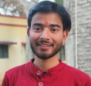 सड़क हादसे में युवक की मौत परिवार में मचा कोहराम, नम आंखों से दी गई अंतिम विदाई