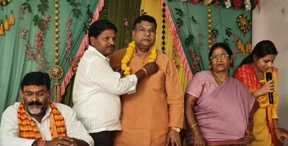 भाजपा के स्नातक, शिक्षक मतदाताओं, पन्ना प्रमुखों की बैठक आयोजित