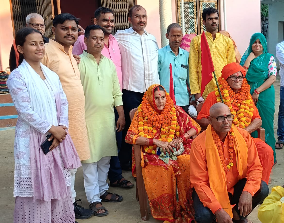 पितृपक्ष में पूर्वजों के प्रति श्रद्धा, पिंडदान को गया रवाना