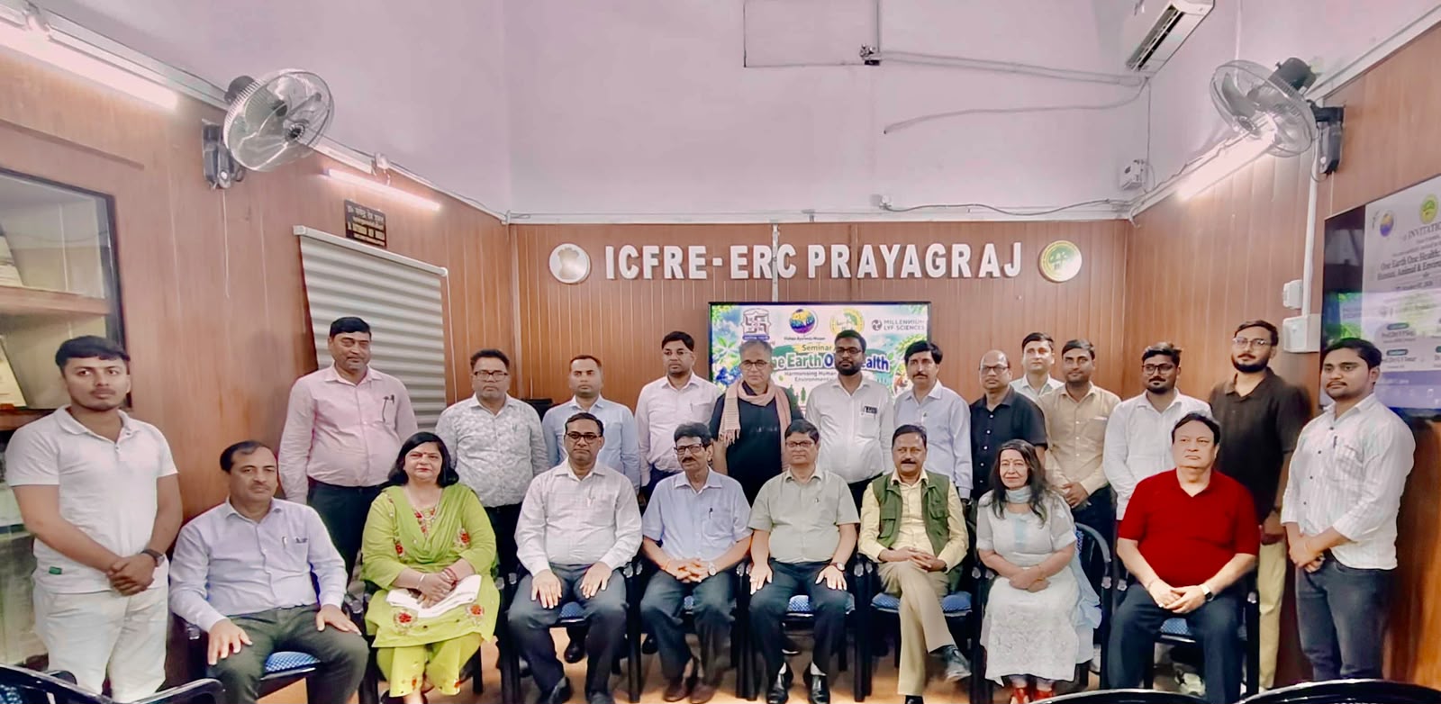 एक पृथ्वी एक स्वास्थ्य से ही स्वस्थ एवं संतुलित भविष्य का निर्माण संभव - डॉ०वाई०पी०सिंह ‘एक पृथ्वी, एक स्वास्थ्य’ संगोष्ठी में मानव, पशु और पर्यावरण के स्वास्थ्य में सामंजस्य पर मंथन