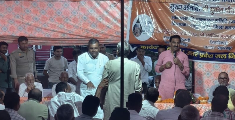 नकुड़  विधायक ने किया जलार्पण  जल ही जीवन है, इसकी हर बूंद अनमोल: मुकेश चौधरी