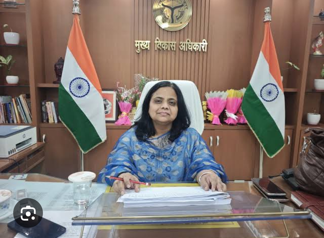 ब्लॉक कार्यालयों में लगेगी हेल्पडेस्क-सिंगल विंडो, एक ही जगह मिलेगी योजनाओं की जानकारी  सीडीओ वंदिता श्रीवास्तव का निर्देश, 9 अक्टूबर तक सांसद-विधायक से कराएं शुभारम्भ