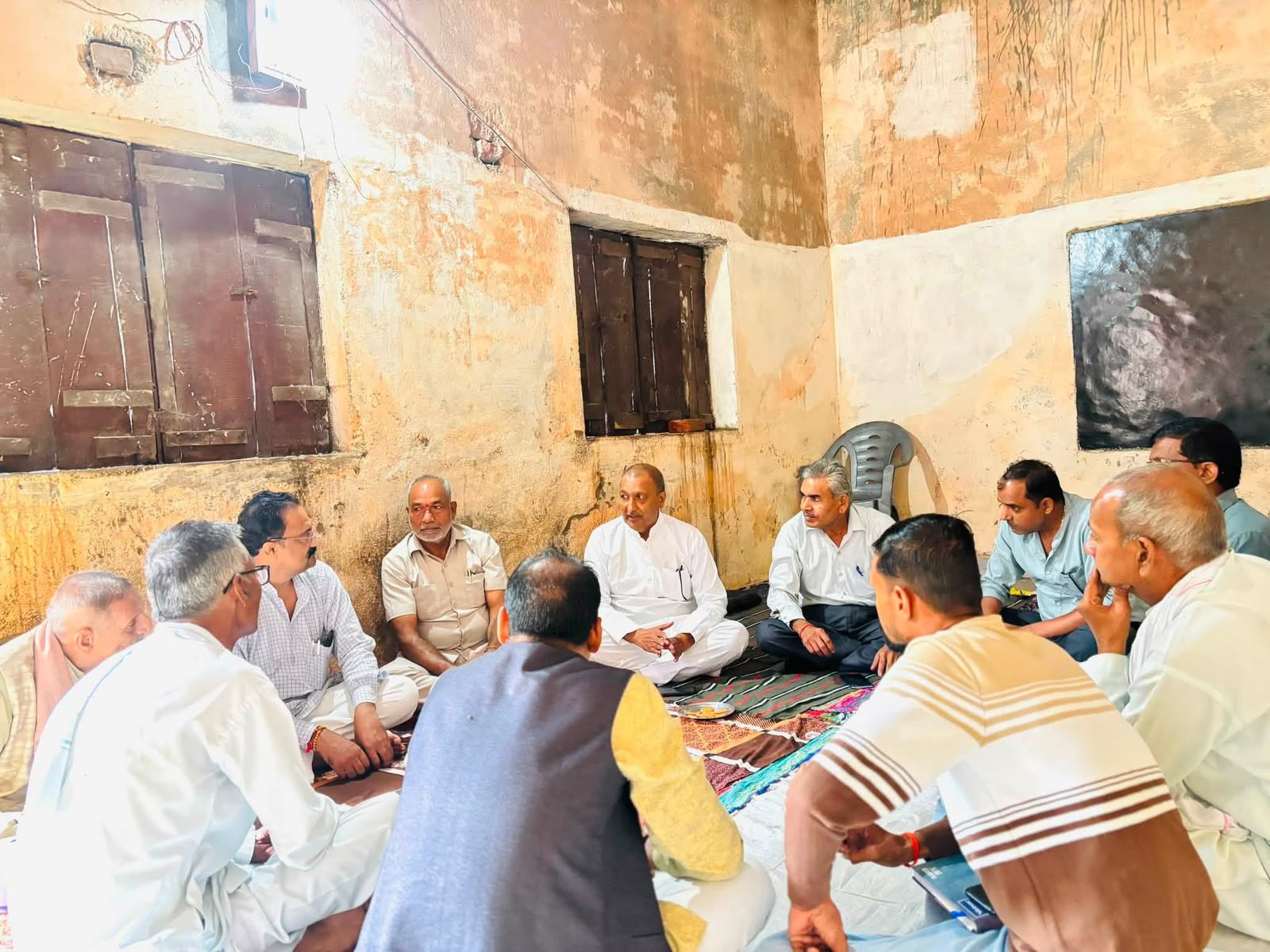 नामांकन के बाद शिवशंकर पटेल समर्थकों ने कसी कमर