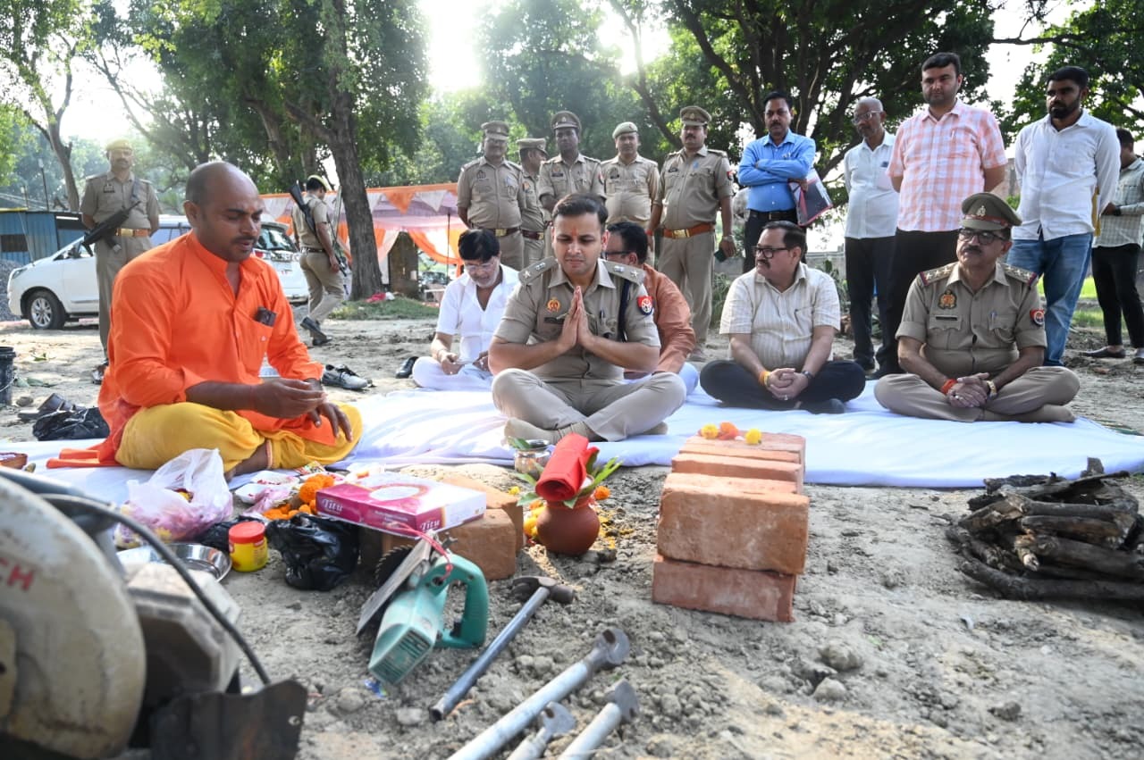 12 करोड़ की लागत से बनेगा राधानगर थाने का नया भवन - एसपी अभिमन्यु मांगलिक ने भूमि पूजन कर रखी पहली ईंट