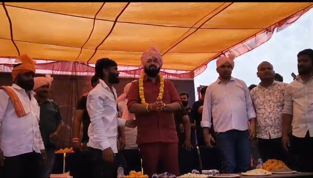 हाटा में चुनावी बिगुल, बागी भाजपा नेता अभय राव ने भरी हुंकार, बोले - टिकट नहीं तो निर्दलीय लड़ेंगे