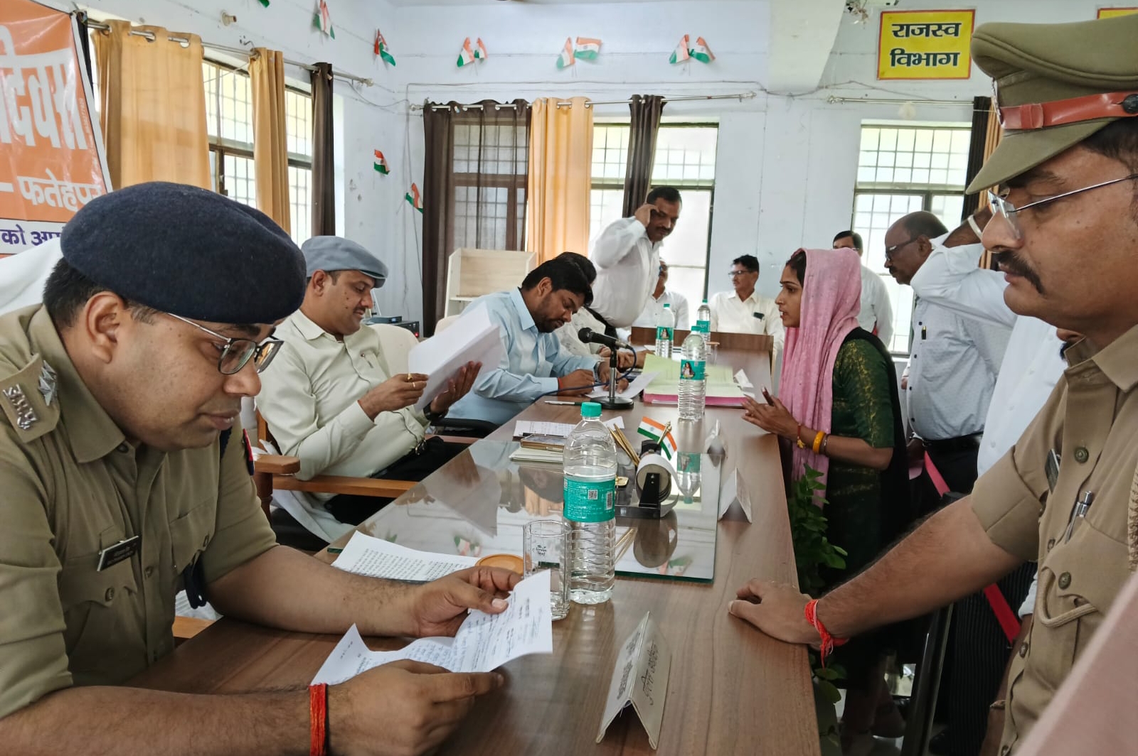 संपूर्ण समाधान दिवस में 268 शिकायतें, 32 का मौके पर निस्तारण