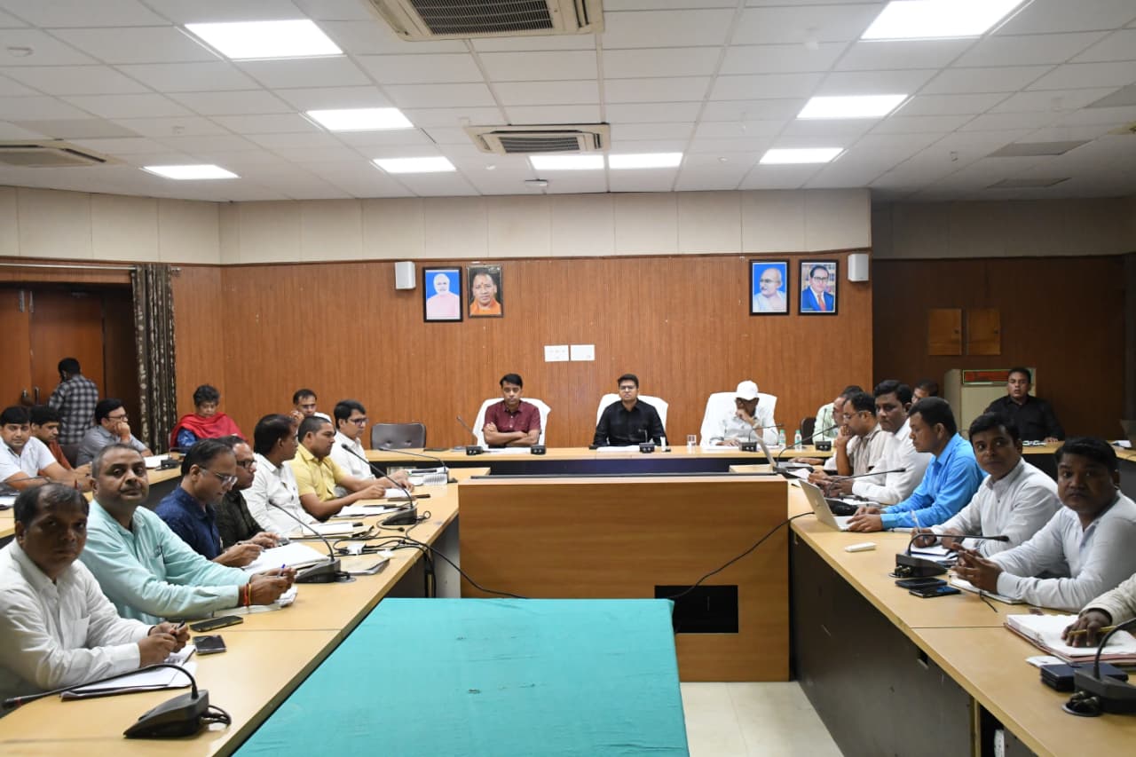अस्पताल में ही हो हर प्रसव, घर पर डिलीवरी होने पर सीधे जिम्मेदार होंगे MOIC: डीएम शिवशरणप्पा जीएन