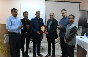 यूपीयूएमएस स्टाफ इंडक्शन प्रोग्राम का हुआ समापन