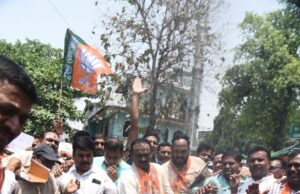 बीजेपी कार्यकर्ताओं ने पूर्व मुख्यमंत्री अखिलेश यादव का फूंका पुतला