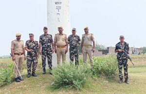 भारत-नेपाल सीमा पर पुलिस उप महानिरीक्षक के निर्देश पर संयुक्त गश्त, सुरक्षा बढ़ी