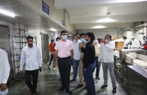जिलाधिकारी एवं एसएसपी ने स्लॉटर हाउस का किया औचक निरीक्षण