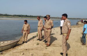 गंगा दशहरा के पावन पर्व पर श्रद्धालुओं ने लगाई आस्था की डुबकी