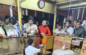 राजा भइया ने गंगा दशहरा पर माँ गंगा और हनुमान जी के किए दर्शन