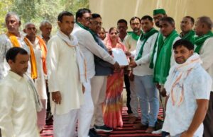 किसान यूनियन टिकैत की मासिक बैठक हुई सम्पन्न एडीयो को सौंपा ज्ञापन