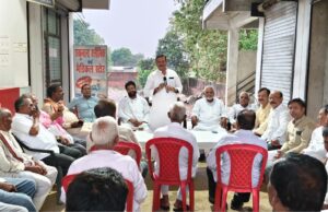 गरीब जनता न्याय के लिए दर -दर भटक रही है: अशफाक