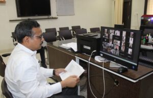 डिफॉल्ट होने वाले संदर्भों का शीघ्र ही गुणवत्ता पूर्ण निस्तारण सुनिश्चित करें