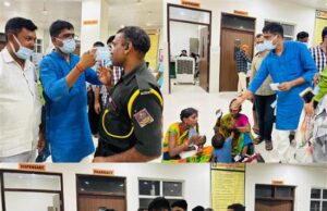 कोरोना के आगामी संकट को देखते हुए युवा मोर्चा ने किया मास्क का वितरण