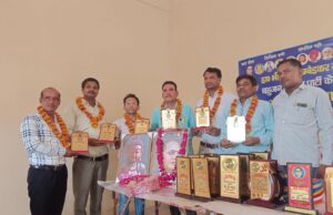 विशाल अम्बेडकर शोभा यात्रा के पदाधिकारियों को किया गया सम्मानित