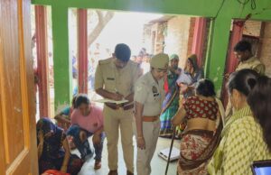 संदिग्ध परिस्थितियों में फंदे पर लटका मिला युवती का शव मचा कोहराम