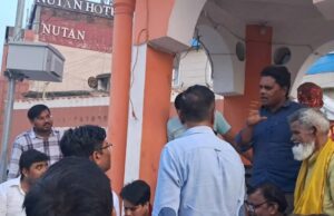 बिजली कटौती को लेकर वैष्णवी 8 घंटे बैठी धरने पर,अधिकारियों ने दिया आश्वासन