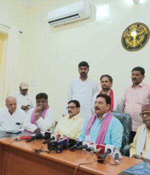 भाजपा सरकार का 24 घंटे बिजली का दावा हुआ हवा हवाई