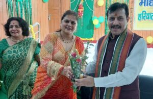 लोकगीत हमारी संस्कृति और संस्कारों का एक महत्वपूर्ण हिस्सा हैं:सुचरिता गुप्ता