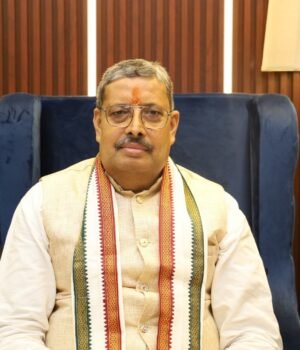 असम की सर्वोच्च बॉडी के प्रबंधन समिति में कुलपति प्रोफेसर हरेराम त्रिपाठी नामित