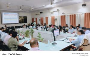 जिलाधिकारी ने जिला नगरीय विकास अभिकरण वाराणसी की शासी निकाय की समीक्षा