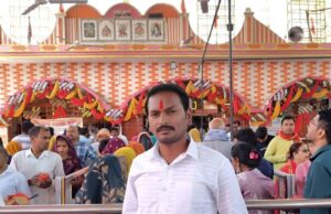 शिव मंदिरों में उमड़ा भक्तों का सैलाब, ‘हर हर महादेव’ के जयकारे से गूंजा शोहरतगढ़